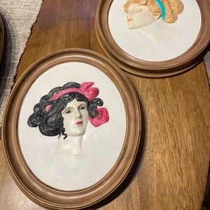 Vintage pair of Erma Duncan ladies. Very good condition. 9 50” x 11.25”